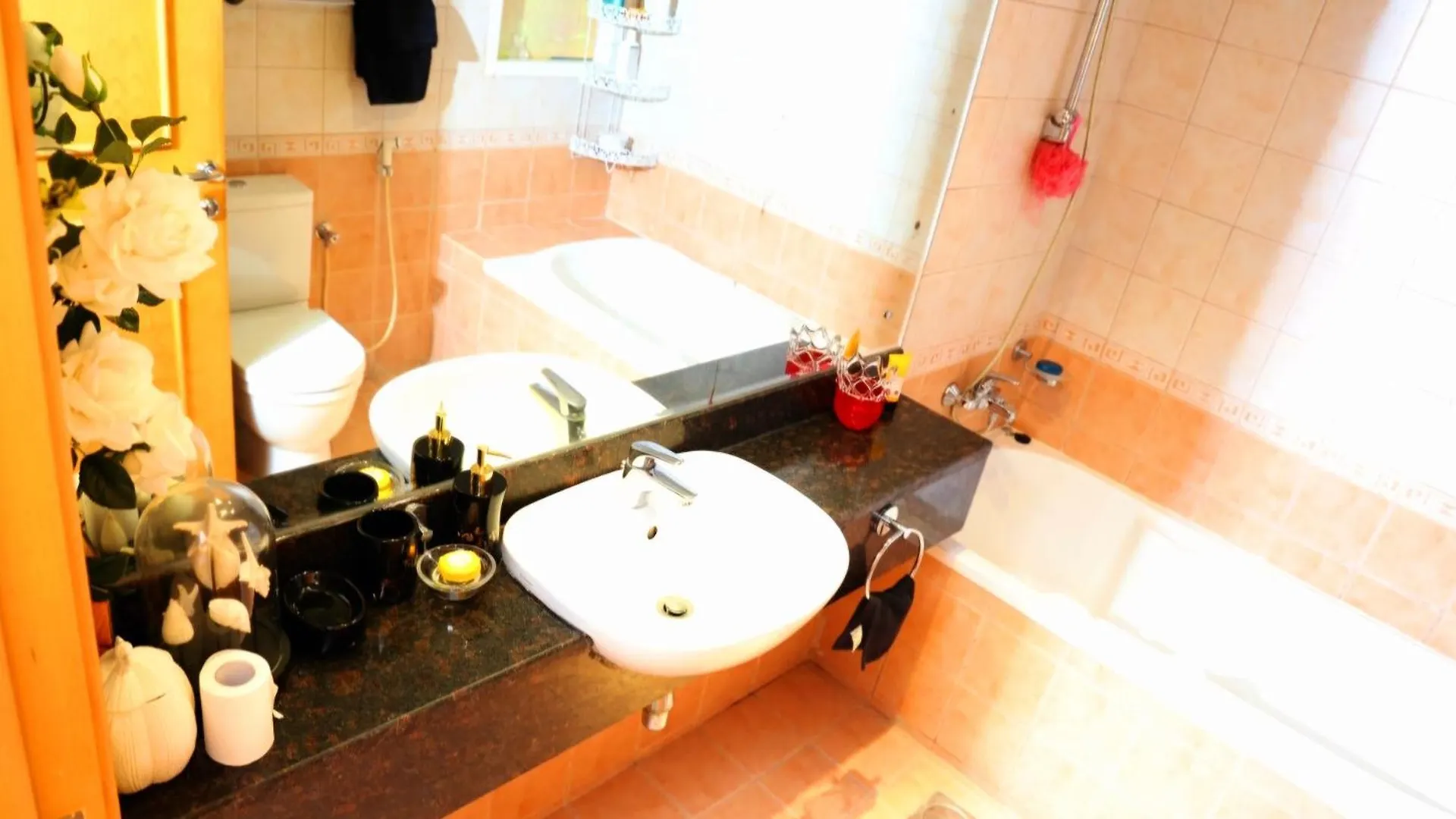 Royal Classic By Oima Leasing Property Dubai Apartment
